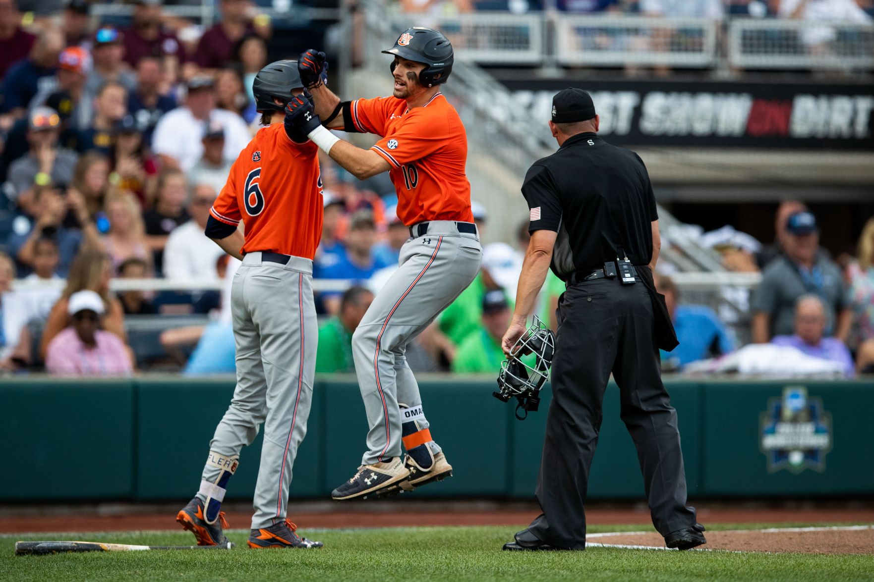 Auburn vs. Mississippi State at the College World Series